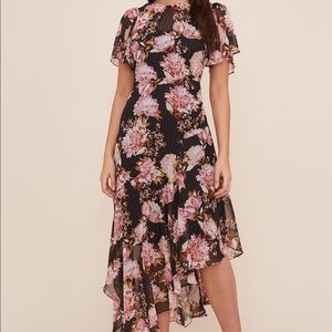 NWT ASTR Flutter Sleeve Floral Maxi Dress